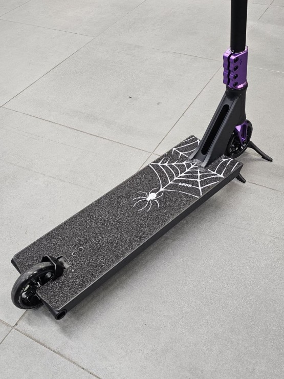 Трюковой самокат Hellride Eggplant черный / фиолетовый