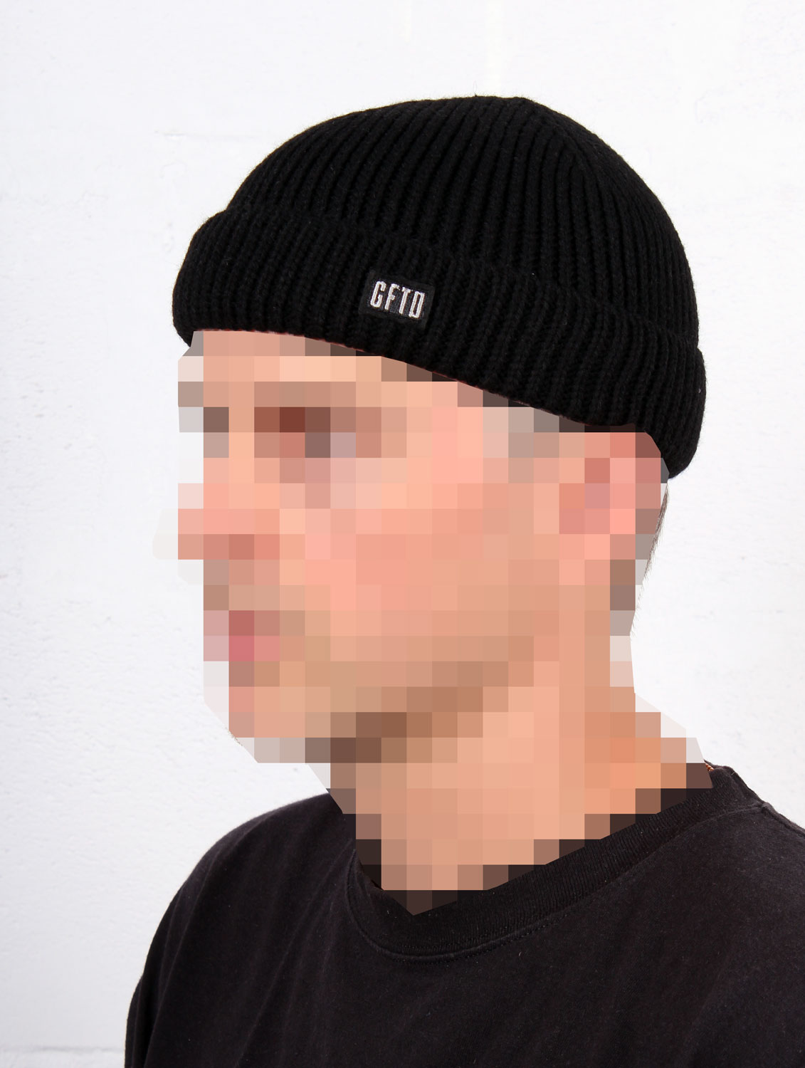 Шапка GIFTED78 CLASSY/572 черный One Sizeчерный