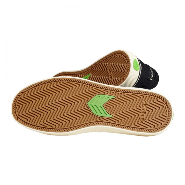 Кеды Cariuma Vallely Pro черный / белый
