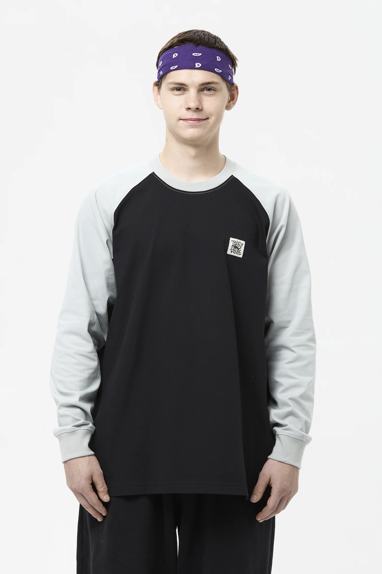 Лонгслив ОНИ РОБА черныйчерный