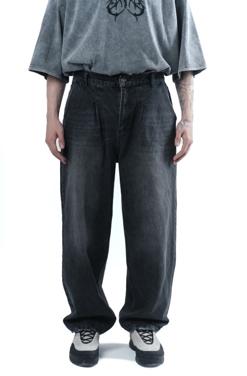 Джинсы Issaya x Volchok Balloon Fit черный