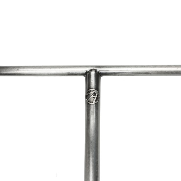 Руль Спутник V3 680 некрашеный