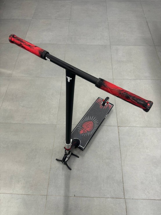 Трюковой самокат Hellride My Bloody Valentine черный