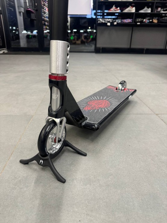 Трюковой самокат Hellride My Bloody Valentine черный