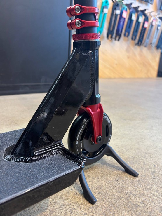 Трюковой самокат Hellride Zavet черный