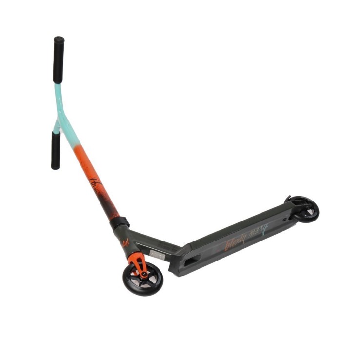 Трюковой самокат Versatyl Bloody mary v2 orange/blue/black